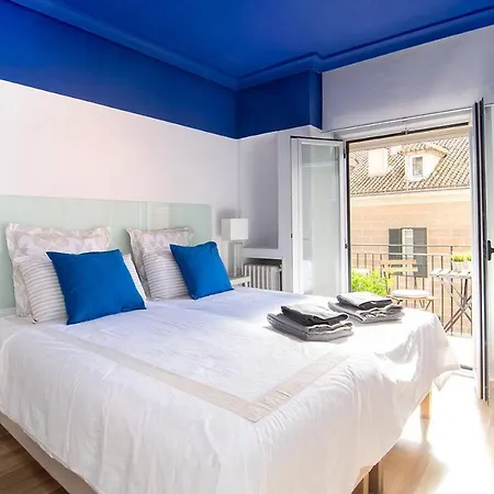 Apartment Sunny At The Foot Of Royal Palace By Batuecas Madrid