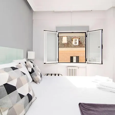 Apartment Sunny At The Foot Of Royal Palace By Batuecas *