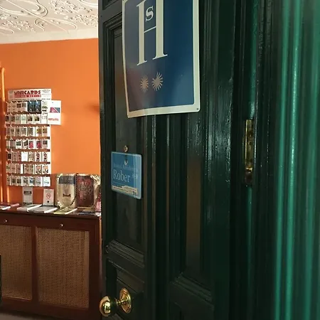 Rober Casa de hóspedes Madri