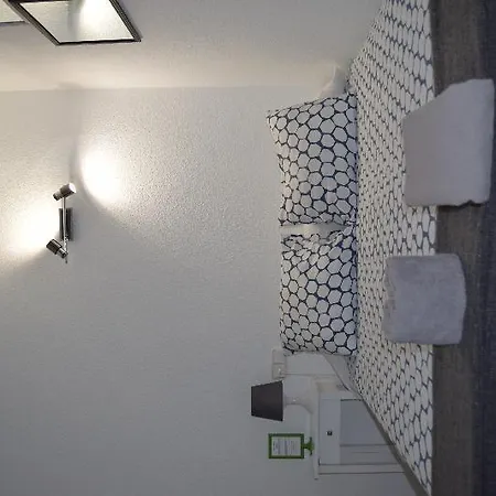 Rofer Guest house