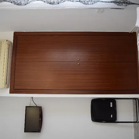 Rofer Guest house *