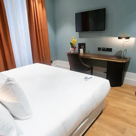 Soho Boutique Congreso Hotel 4*