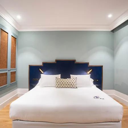 Soho Boutique Congreso Hotel
