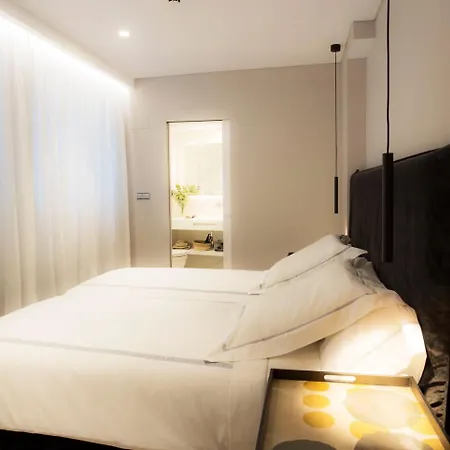 Apartment U-sense Santa Ana Madrid