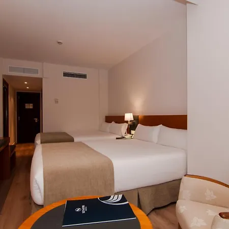 Senator Barajas Hotel 4*