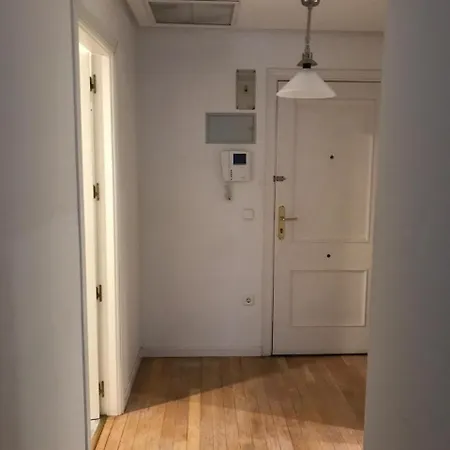 Apartment Calle Fernan Gonzalez *