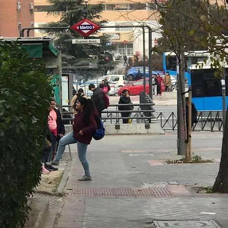 Apartamento 4 Avenida De Buenos Aires Madrid
