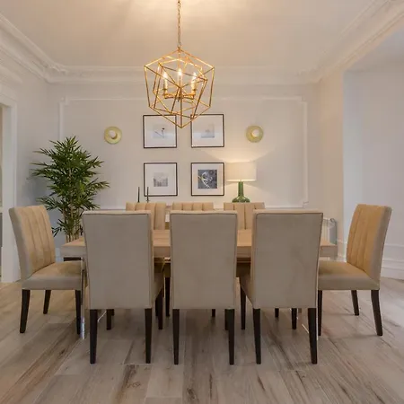 Apartamento 6 Calle De Valenzuela Madrid