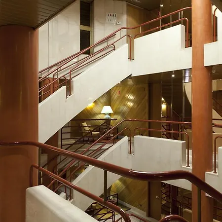 Aparto-hotel Rosales 3*