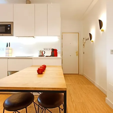 Charming Malasana Apartment *