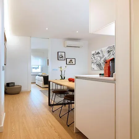 Charming Malasana Apartment *