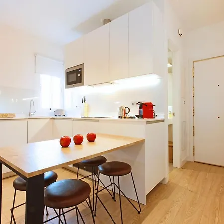 Charming Malasana Apartment *