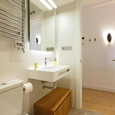 Charming Malasana Apartment Madrid