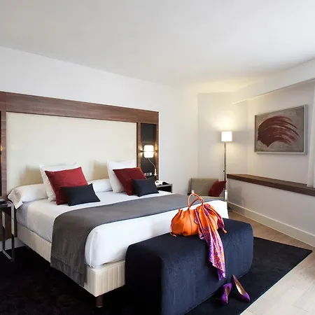 Exe Moncloa Hotel 4*