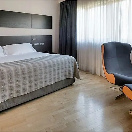 Nh Tablas Hotel