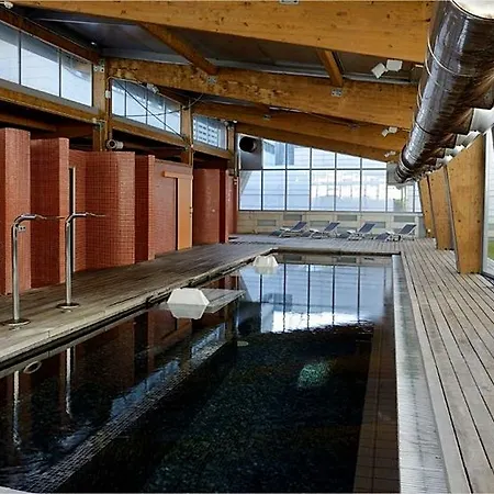 Hotel Nh Tablas 4*