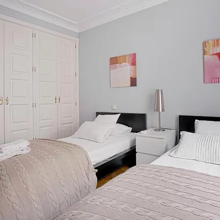 Genteel Teatro Real Apartment