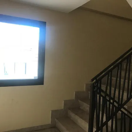 25 Calle De Bustillo Del Oro Apartamento