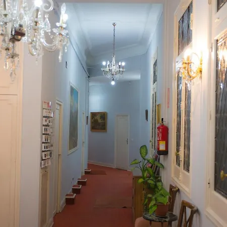 Casa de hóspedes Hostal Lamalonga 2*