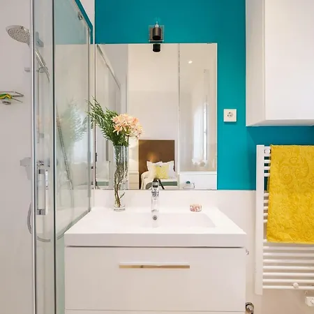 Apartment Club Antonia Merce