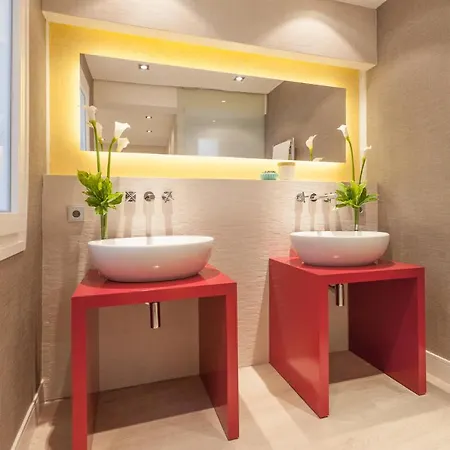 Club Rosario Apartment Madrid