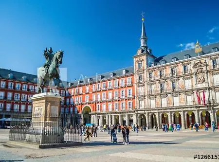 L&h Puerta Del Sol Apartamento Madrid