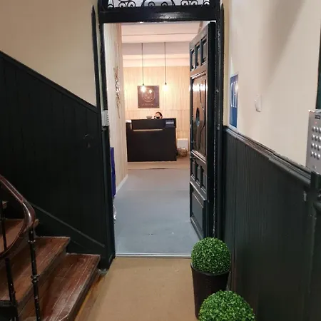 Le Petit Palue-fuencarral 3* Madrid