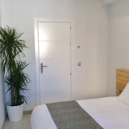 Palacio Luna Pensión 3*