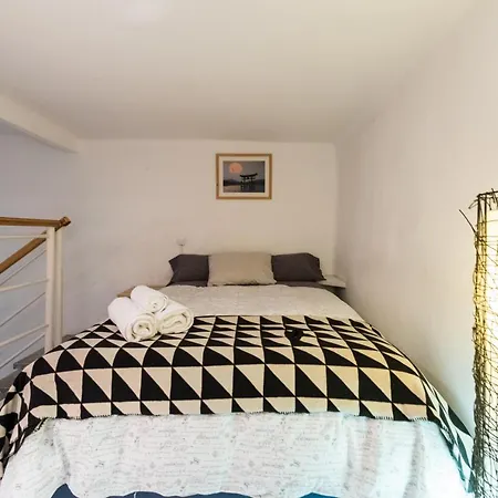 Apartamento El Pasaje De Montesa *