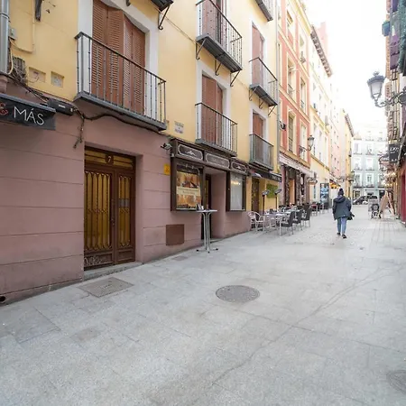 Puerta Del Sol I Apartment