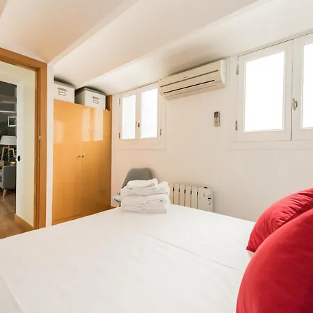 Atocha Teatro Calderon City Center Apartamento
