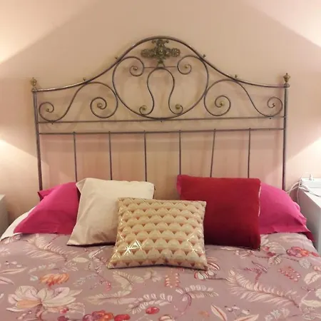 Alvaro Residencia Guest house