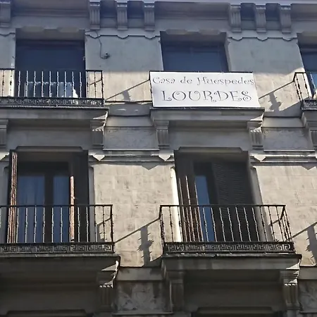 Casa De Hu\u00e9spedes Lourdes Pensión *