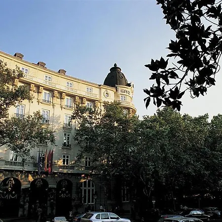 Mandarin Oriental Ritz, Отель 5*