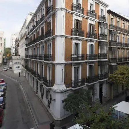 Apartment Modern Flats In Justicia By Allo Housing *