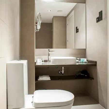 Exe Moncloa 4*