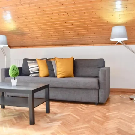 Calle Barquillo Apartment *