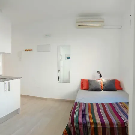 6 Calle Rodrigo Uhagon Ruh3 * Madrid