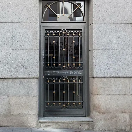 Apartamento Plaza De Callao Ii *