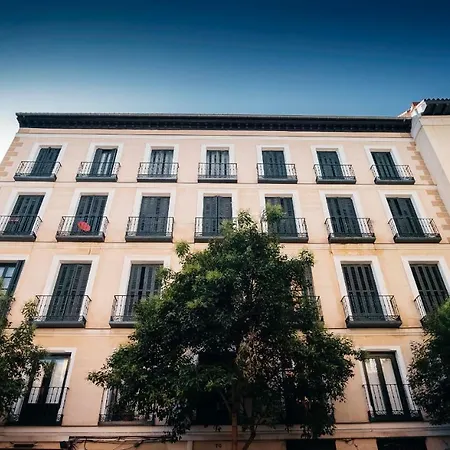 La Latina Apartment *