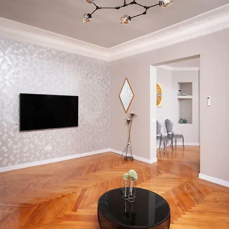 Gran Via Excellent, By Presidence Apartment