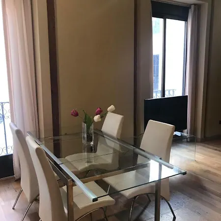 Calle Del Conde De Romanones Apartment