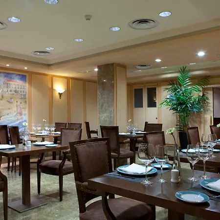 Agumar Hotel