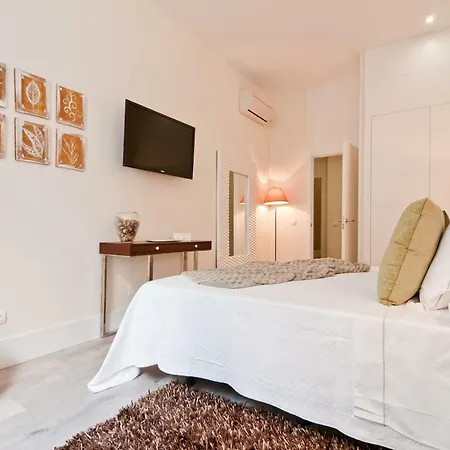 Behap Puerta Del Sol Apartment *