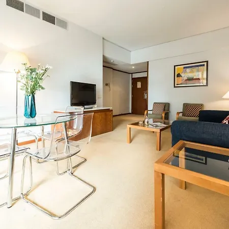 Chic Eurobuilding Apartment Madrid