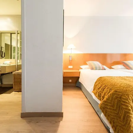 Chic Eurobuilding Apartment Madrid