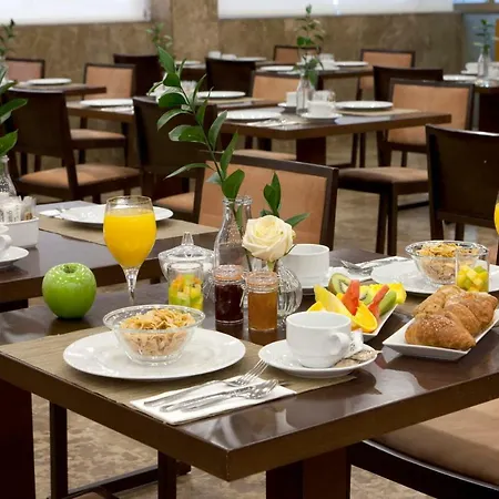 Agumar Hotel Madryt