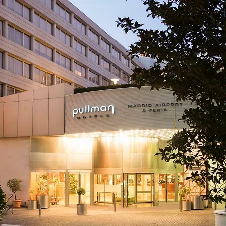 Hotel Pullman Airport & Feria 4*