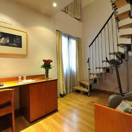 Hotel Petit Palace Cliper-gran Via