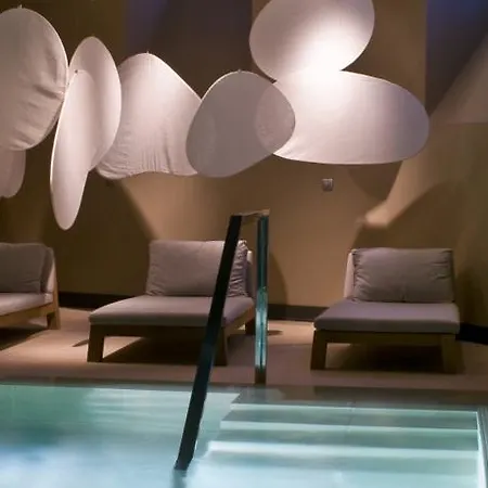 Radisson Blu Hotel, Prado Hotel